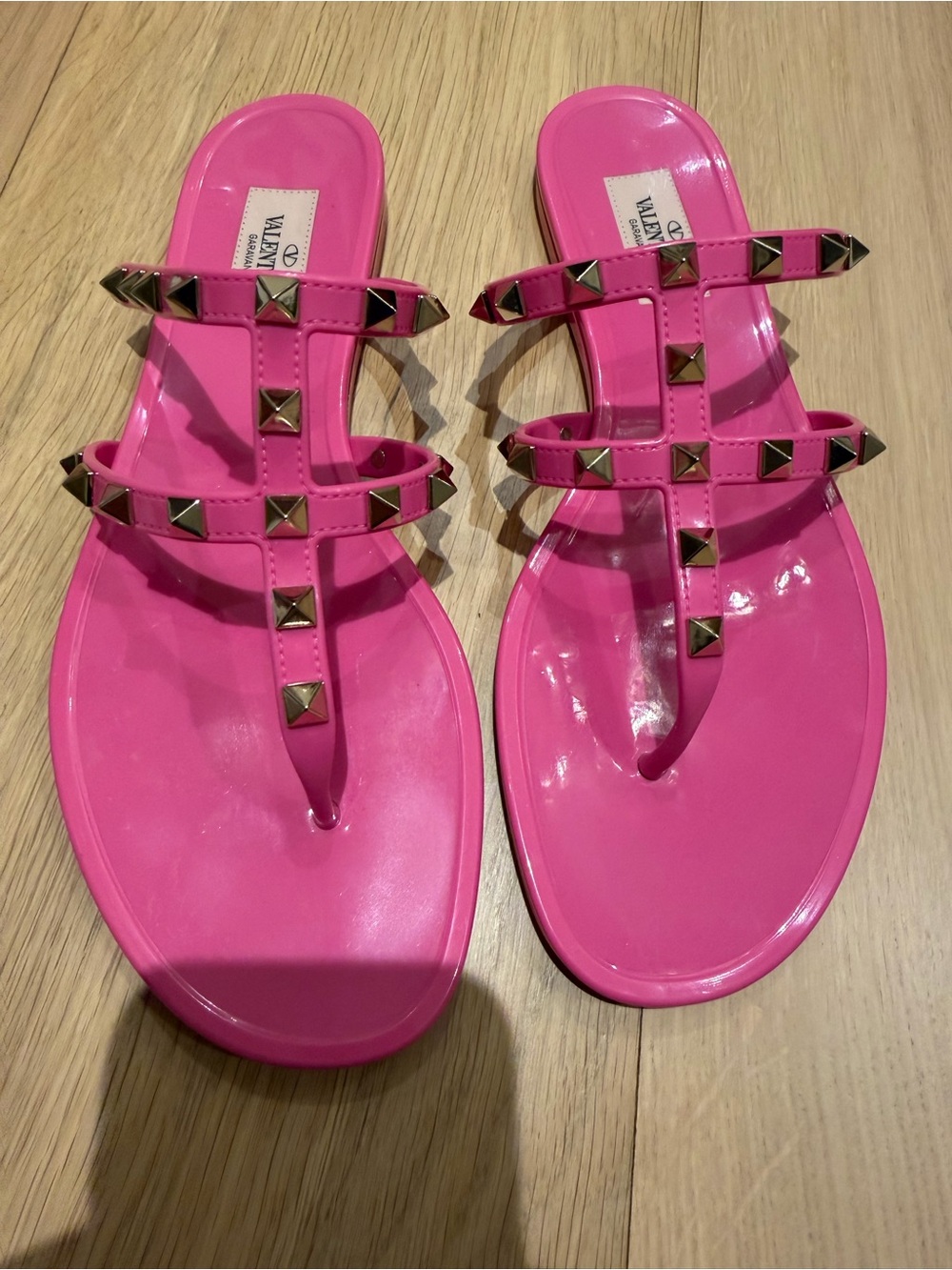Valentino Garavani Hot Pink Rockstud Jelly Thong Sandals
